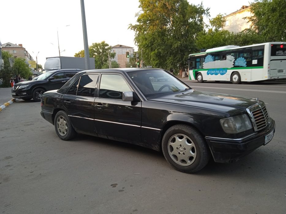 Mercedes E200 обмен только на деньги
