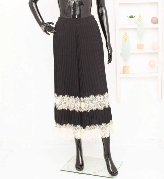 Twinset Milano оригинален дамски пола панталон на плисета с дантела 27