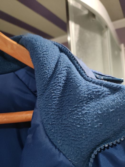 Продавам дебела зимна парка на Испания