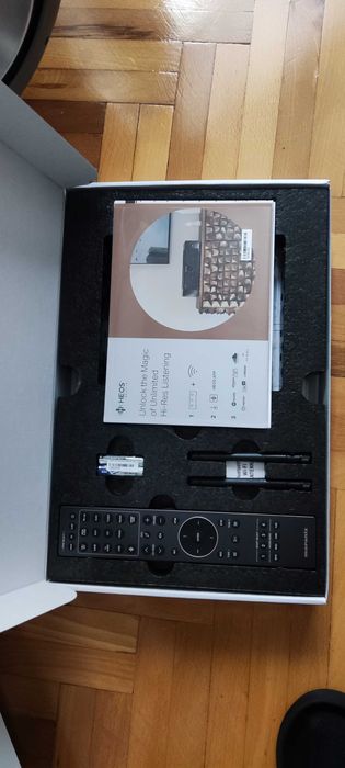 Marantz Cinema 70s silver gold , pioneer vsx832, yamaha R N602