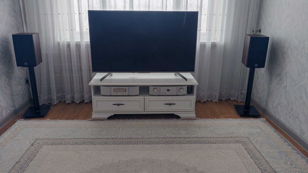 Стойки для акустики DALI CONNECT STAND M-601 (Дания)
