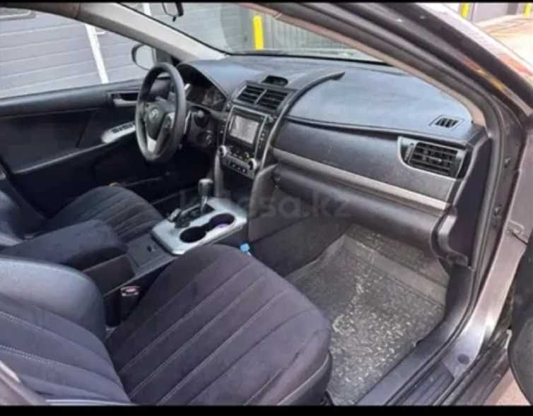 Машина tayota 50