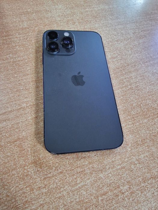 iPhone XR в корпусе 13 pro, память 128 Гб
