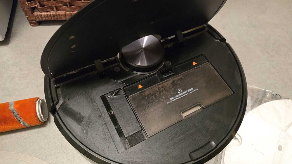 Vand Robot  aspirare Roborock 3 S60 14 senzori,perie Dupont,Mop,WiFi