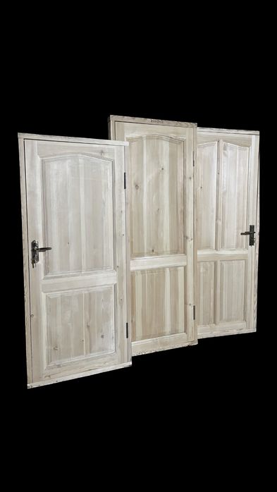 Деревянные двери