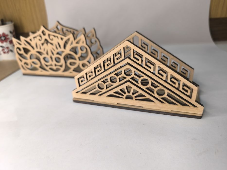 Сълфетник,дървен сълфетник ,поставка за сълфетки