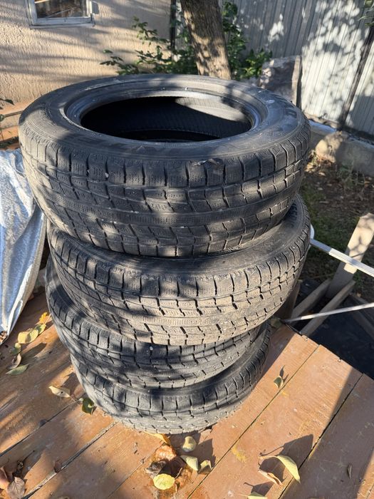 Продам зимние шины