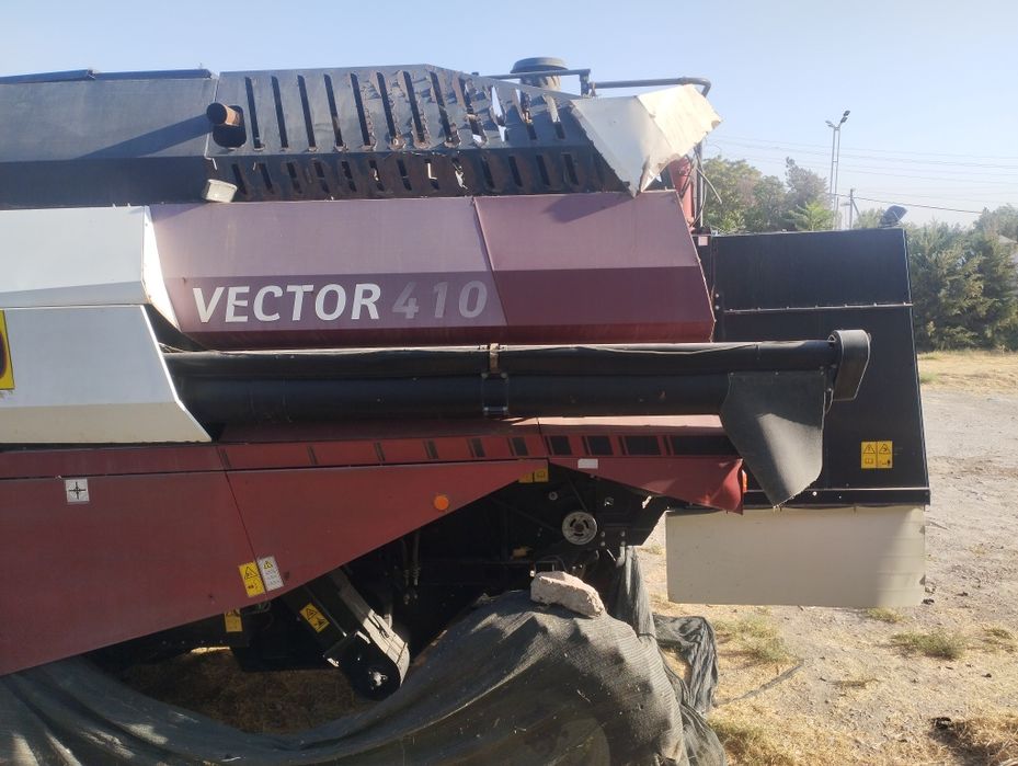 Камбайн сотилади