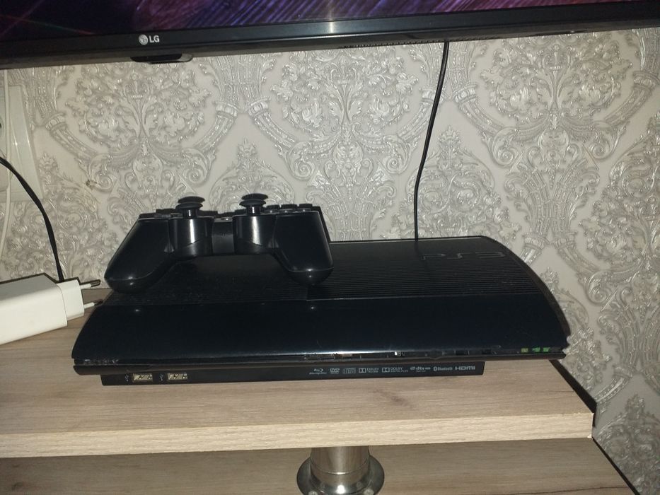 Playstation 3 Super Slim