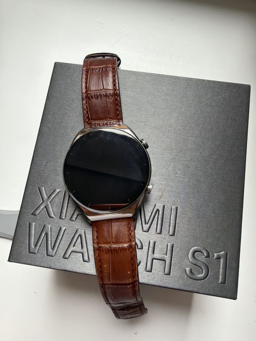 Продам  xiaomi watch S1