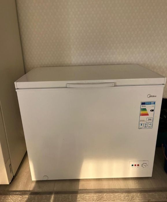 Морозильную камеру в хорошем состоянии