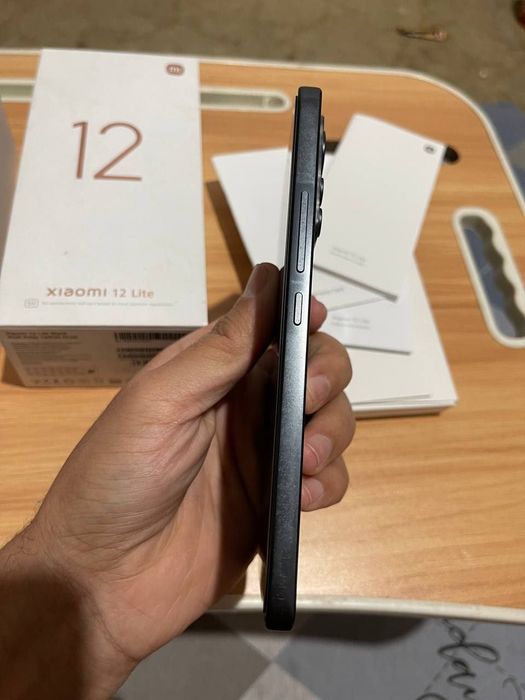 Srochni‼️ Xiaomi 12 lite 5g 8/128
