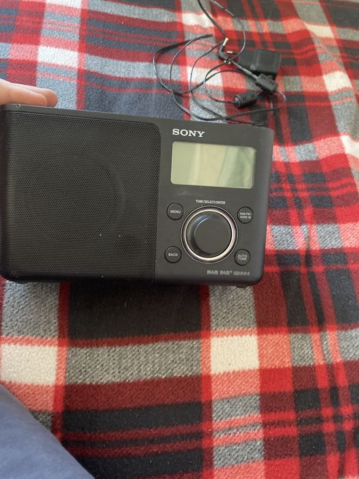 Продам радио SONY