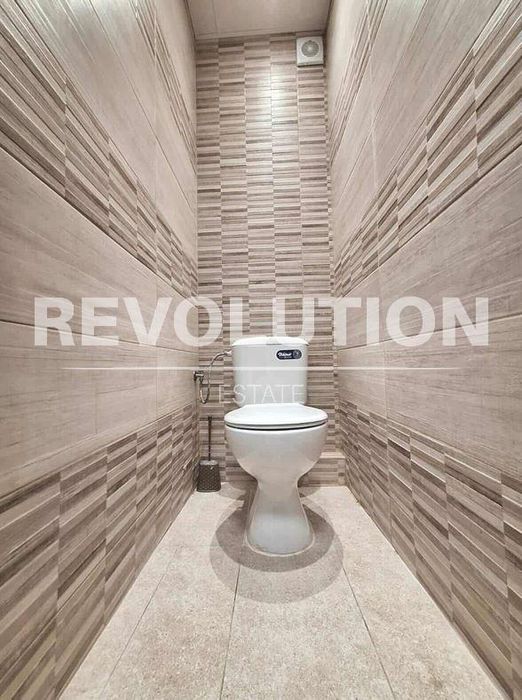 Дава се под наем Тристаен апартамент в Варна, Колхозен пазар - 90 кв.м за 500 € - Снимка #8