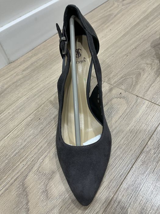 Туфли нат замша + нат кожа 38 разм