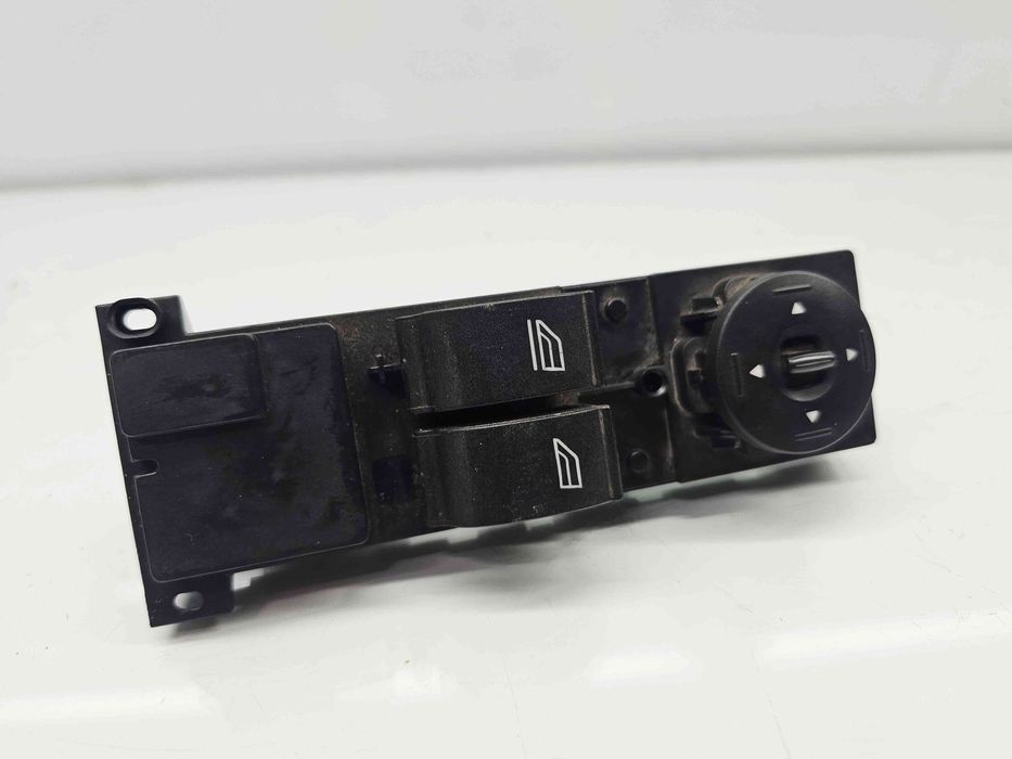Butoane comanda geamuri sofer Ford Focus 2 (DA) [Fabr 2004-2012] 7M5T