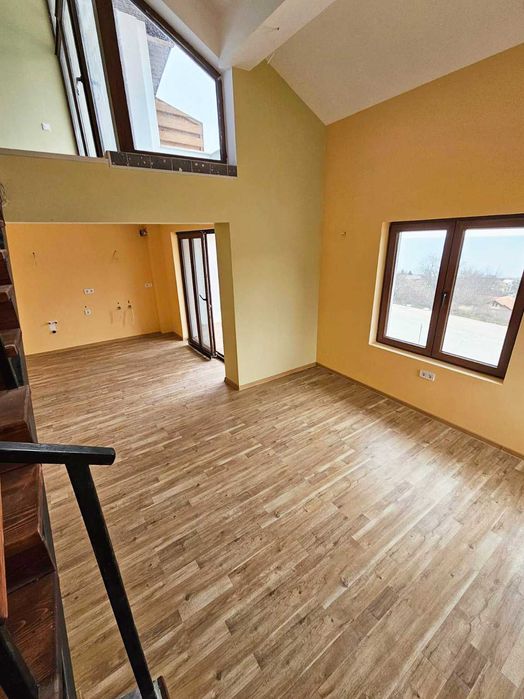 Продава се Тристаен апартамент в Балчик - 90 кв.м за 1334 €/кв.м - Снимка #1