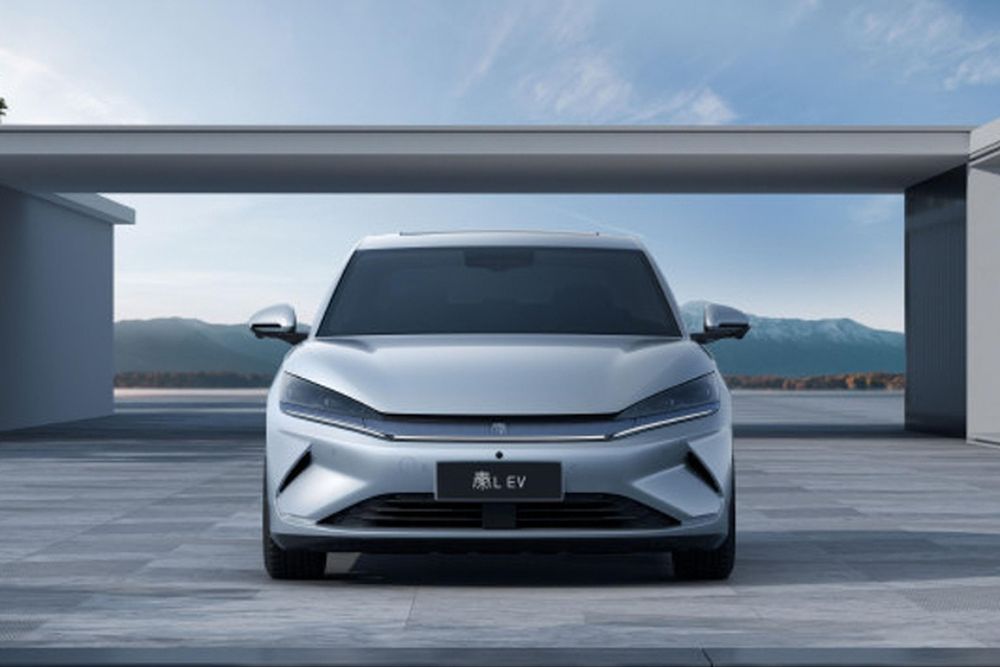 BYD Qin L Chin L elektro 545km