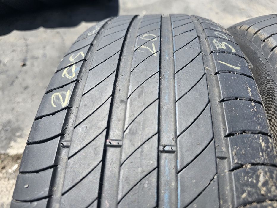 205 60 16 vara michelin