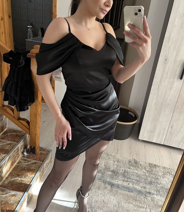 Rochie scurta neagra, marime S