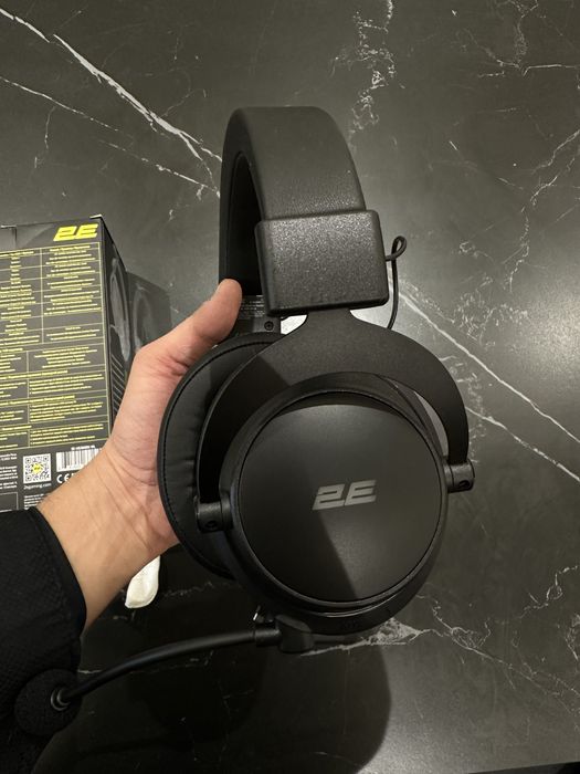 Без проводные наушники 2E