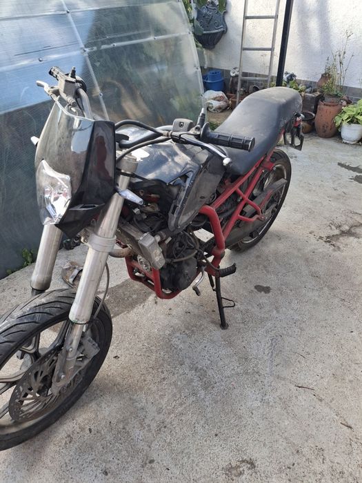 Derbi mulhacen 125 4t не довършен проект