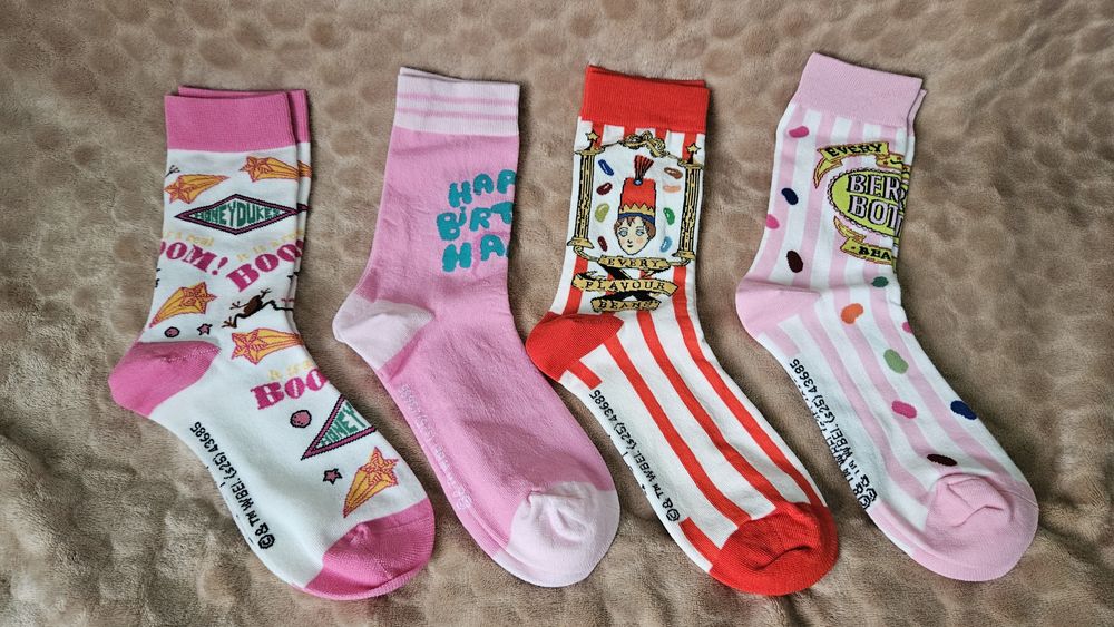 Чорапи и шалове на домовете Хари Потър