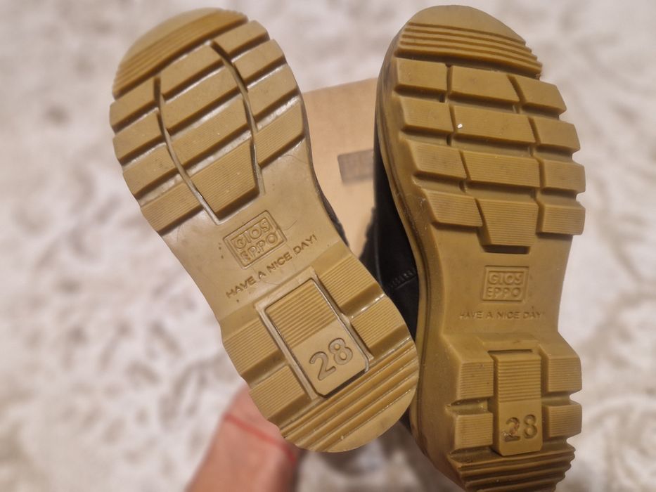 Детски ботушки от естествена кожа