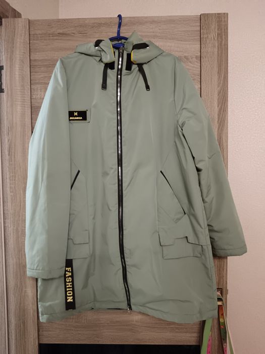 Продам куртку в отличном состоянии