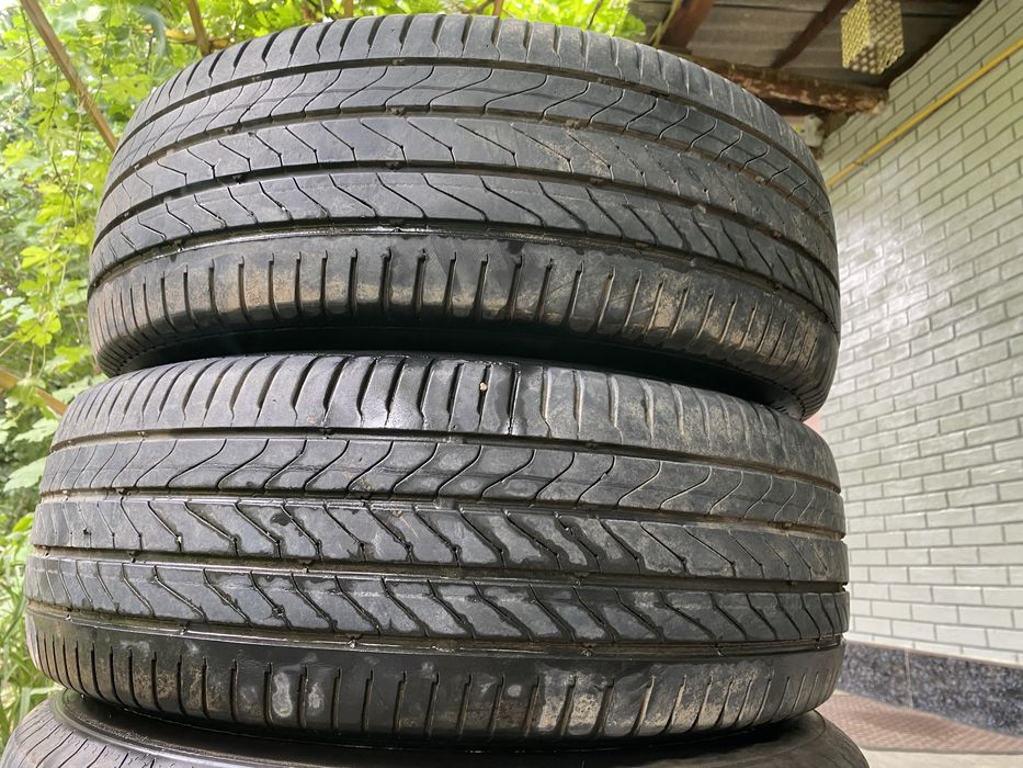 Шины Continental  215/60/16, 2штук