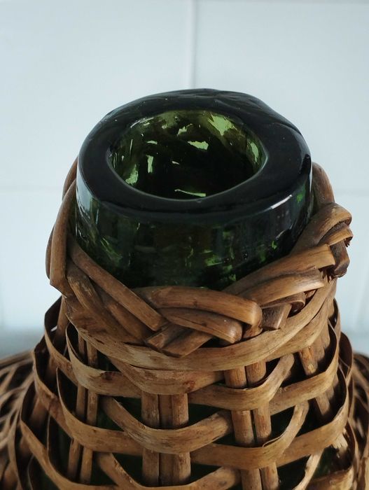 Плетена дамаджана 10 л.