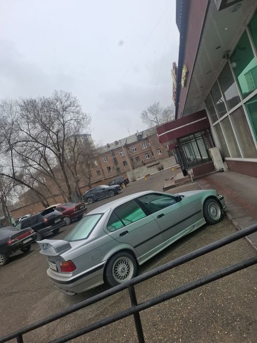 Продам бмв е 36 м 40 1.8