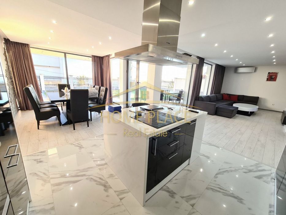 Продава се Къща в к.к. Албена - 210 кв.м за 2952 €/кв.м - Снимка #2