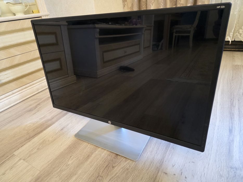 Монитор HP 32S бу