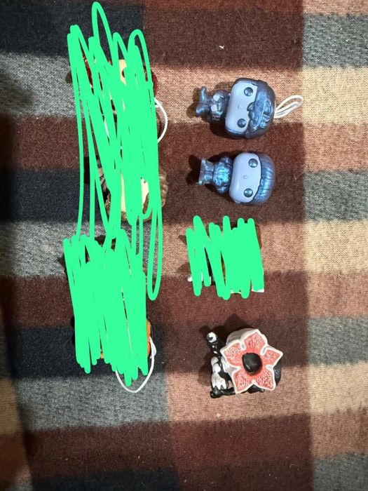 Обменяю фигурки осд