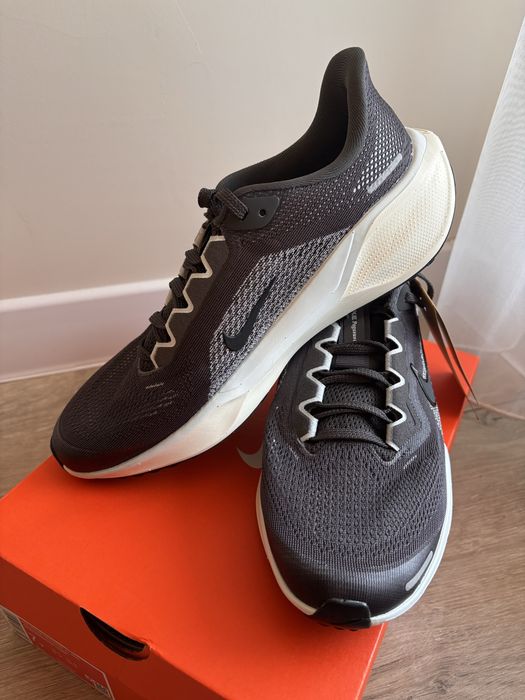 Обувки  Nike air zoom PEGASUS 41 и Adidas lightblaze j