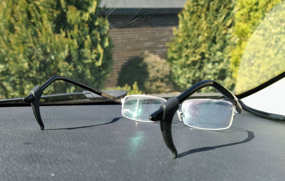 Suport ochelari copii/adulți, suport anti-alunecare(terminale) din sil