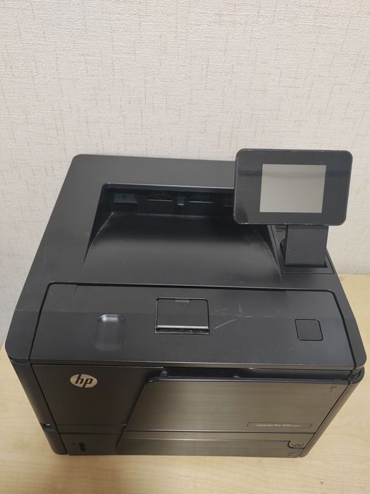 Принтер HP LaserJet Pro 400 m401dn