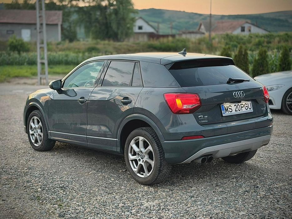 Vând Audi Q2 1.4 benz automat