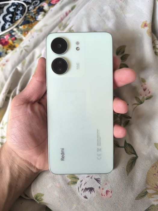 Redmi 13c ideal holda