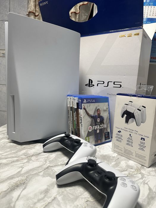 Playstation 5 825гб