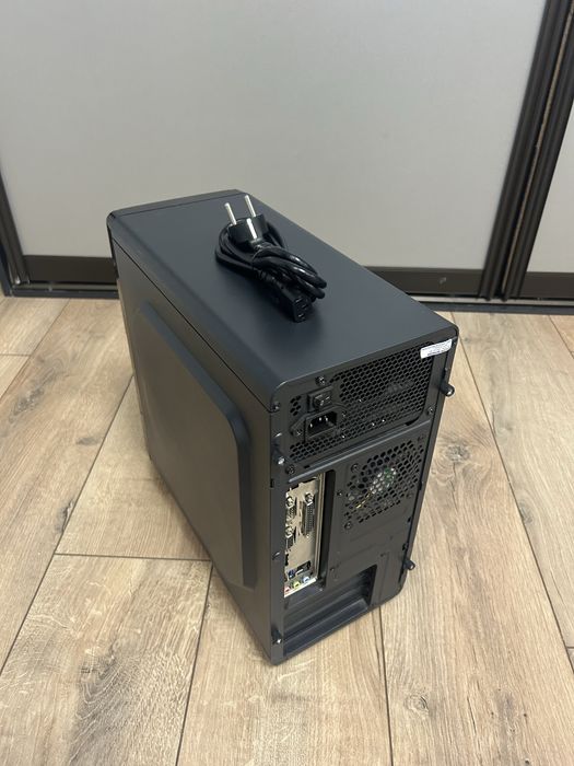 Компьютер i3 8100 SSD512 8gb DDR4