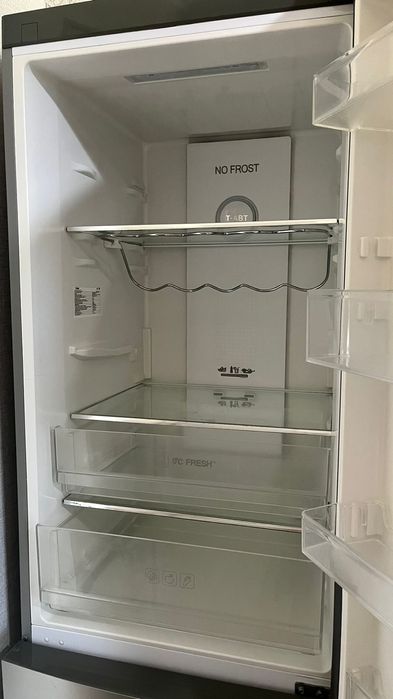 Холодильник  Haier