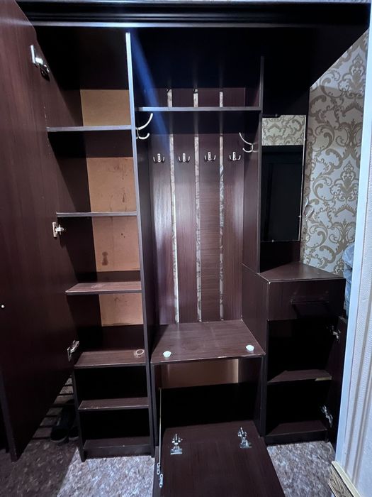 Прихожка шкаф сатылады