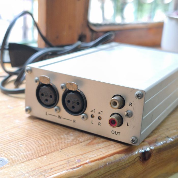 Преобразователь аудиосигнала Les DS-211SN (XLR на RCA) бу