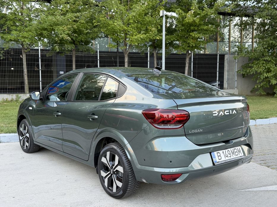 Dacia Logan  JOURNEY+ An 2025 Km 16.000  Benzina 999 in Garantie