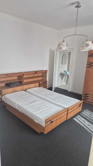 inchiriez apartament