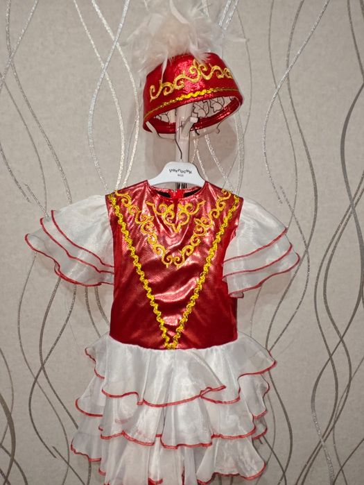 На прокат платья