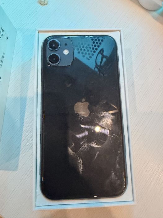 Iphone 11 за части