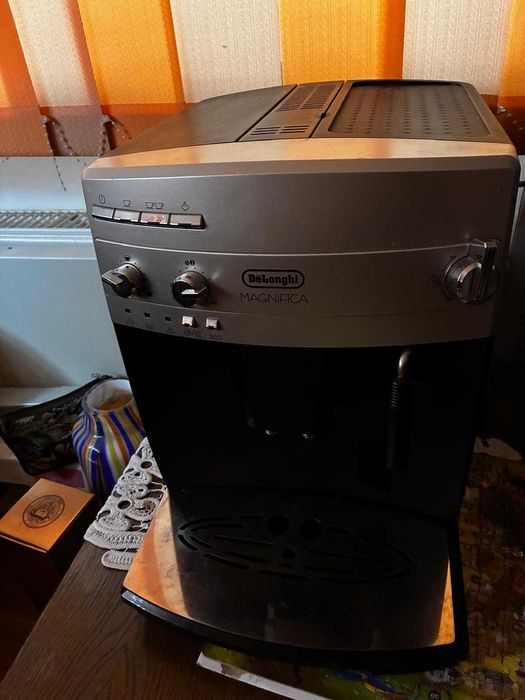 Espressor Delonghi Magnifica
